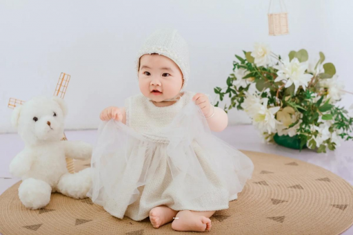 安达宝宝在妈妈肚子里